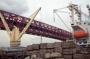 道具の精密製を損ねないウレタン緩衝材