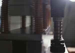 メセナでは板金工作機械の買取も行っています